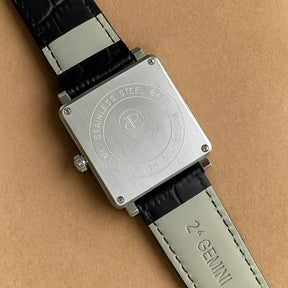 Raez Atempori Rectangular Leather Watch